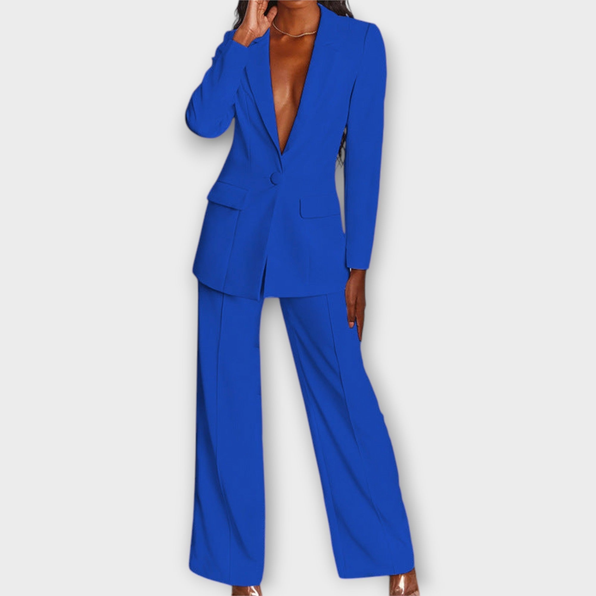 Serena Elegante Tailored Suit