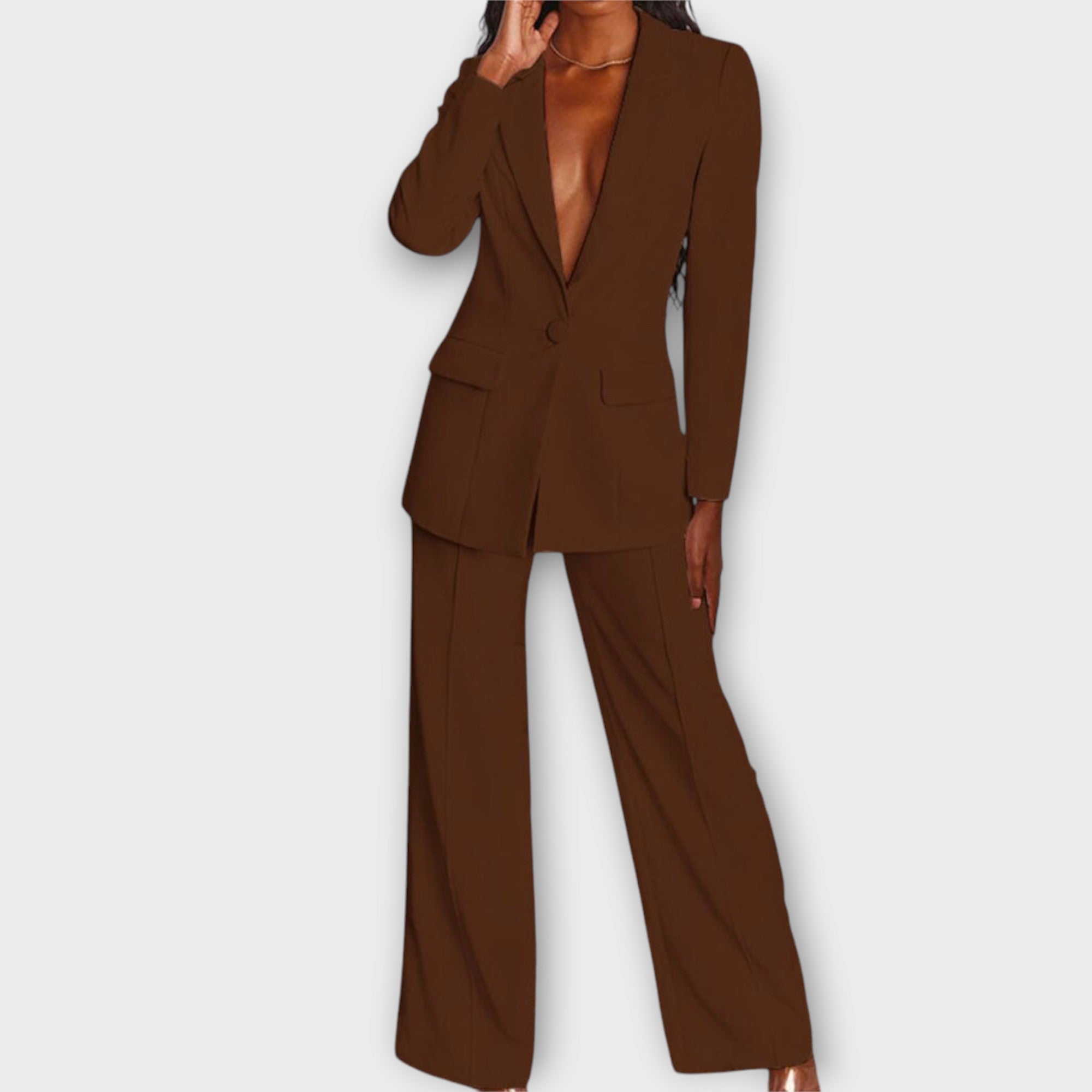 Serena Elegante Tailored Suit