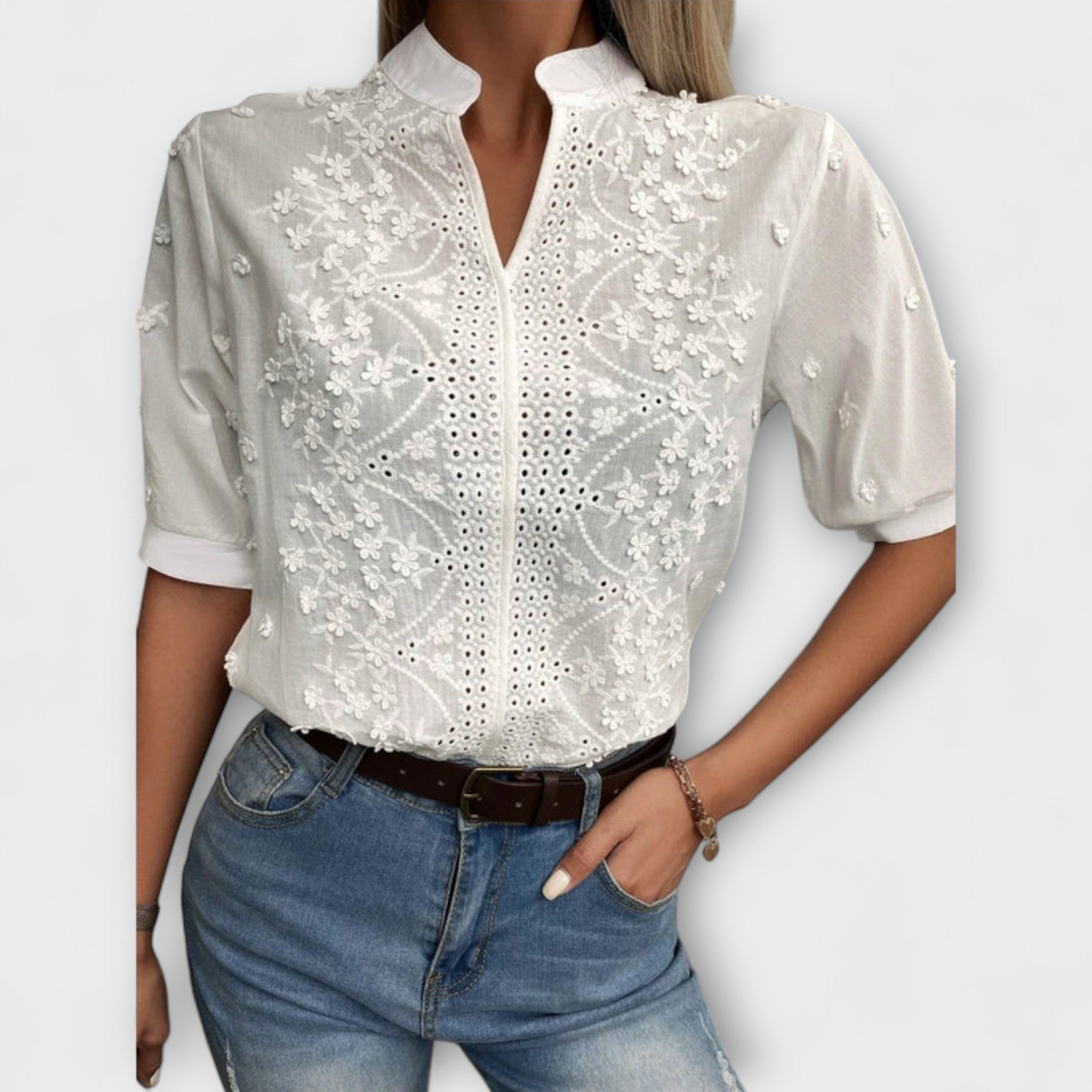 Élise - Mila Blouse met Exquise Borduursels