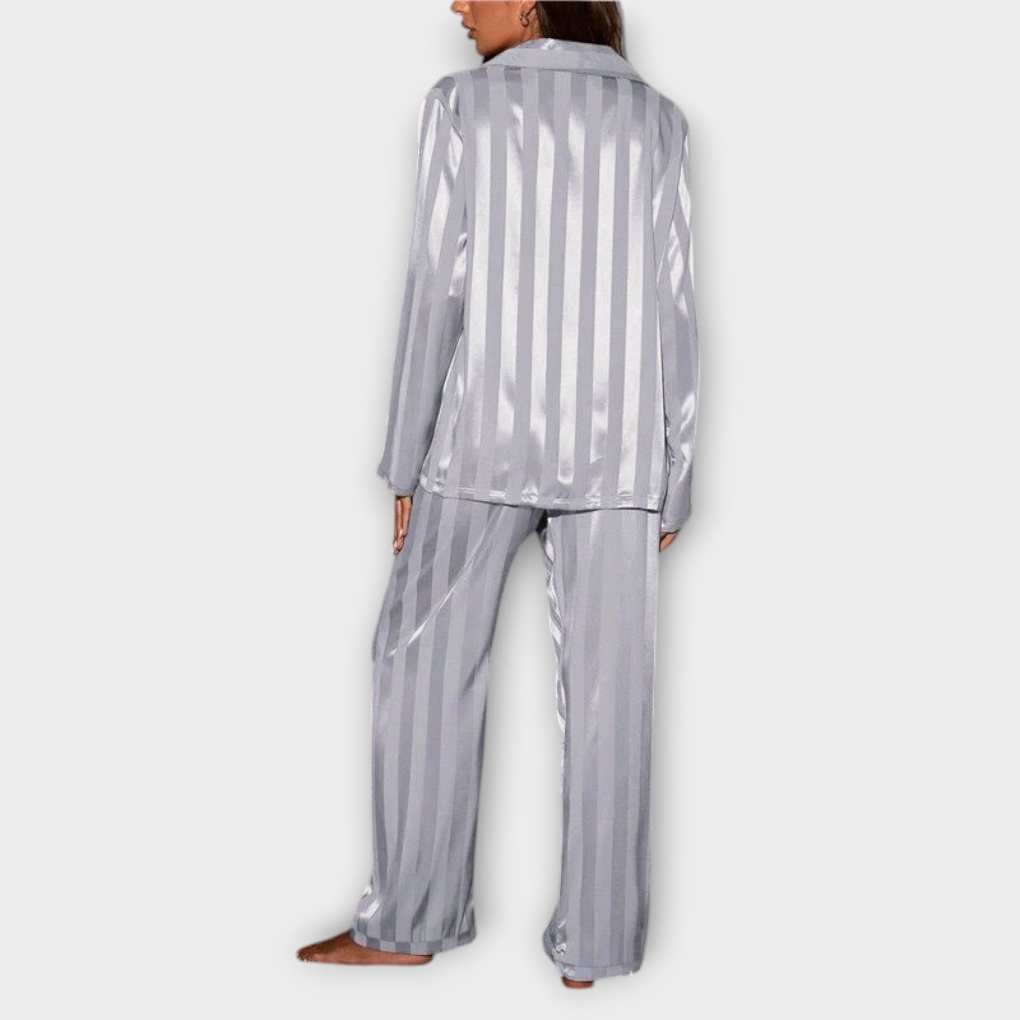 Bella Gestreepte Satijnen Pyjama Set