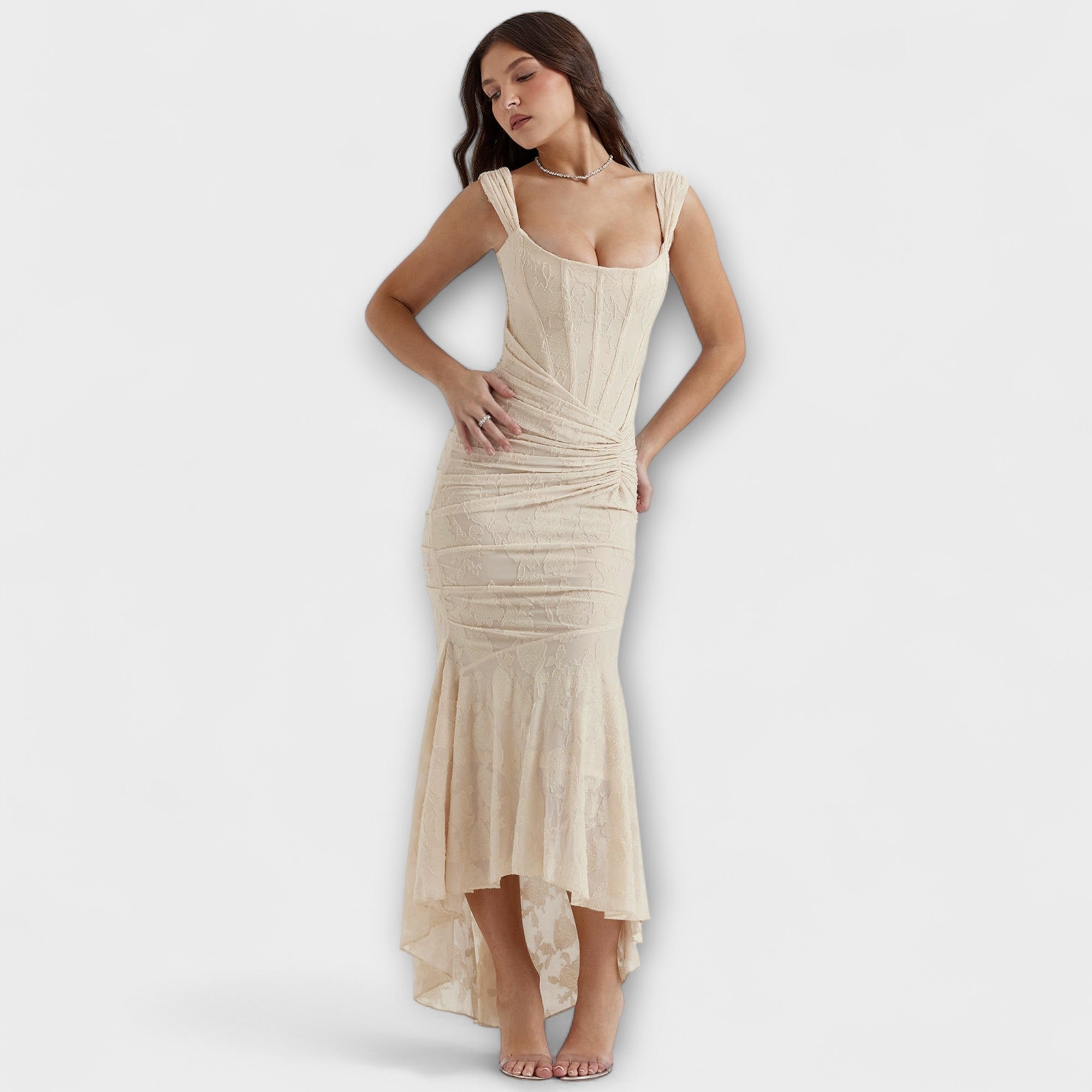 Renske - Lange jurk met een elegante en verfijnde corsage