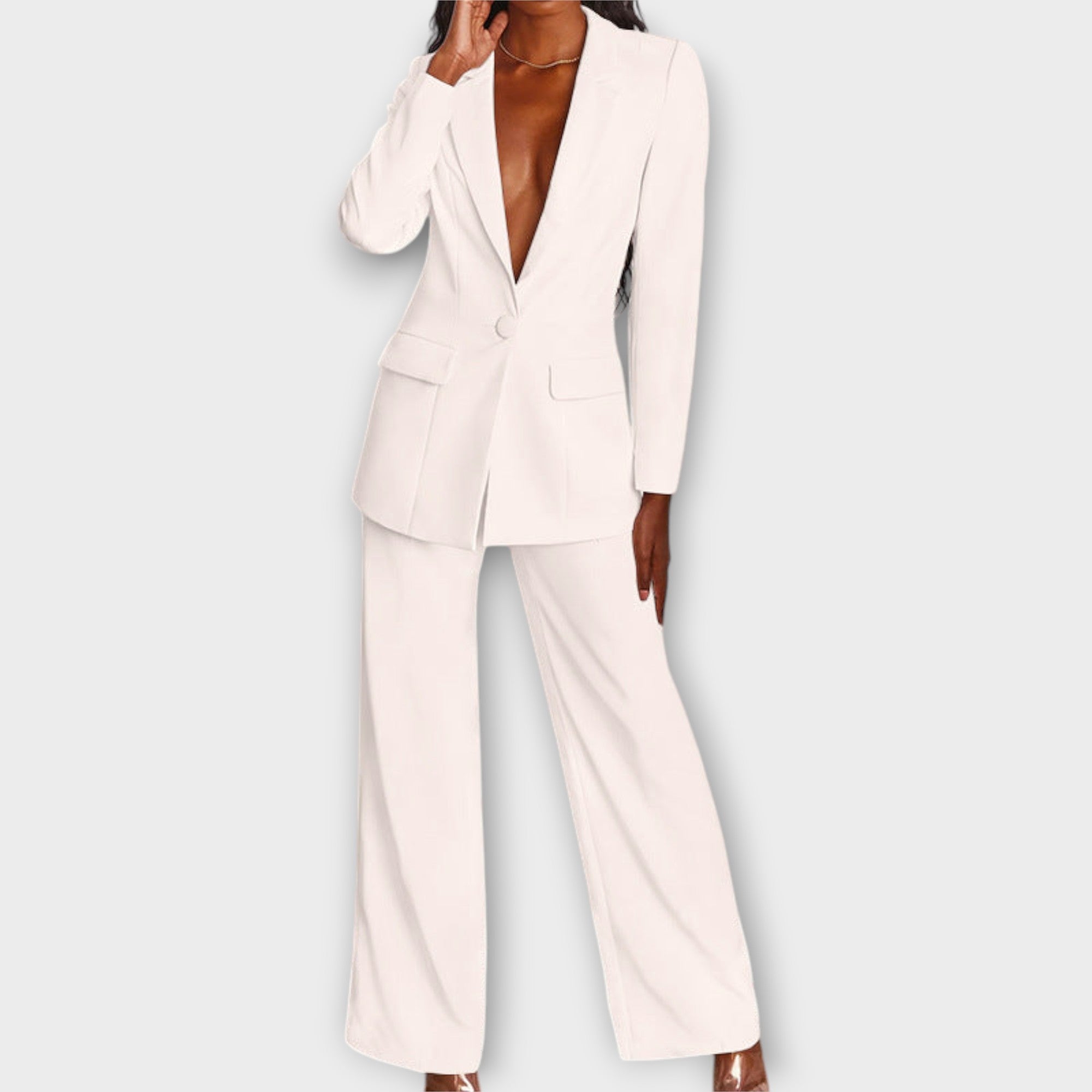 Serena Elegante Tailored Suit