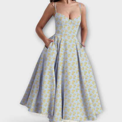 Mélie – Lichte zomerjurk met korsettetail