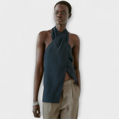 Hannah - Blauwe Halter Top met Ruguitsnede