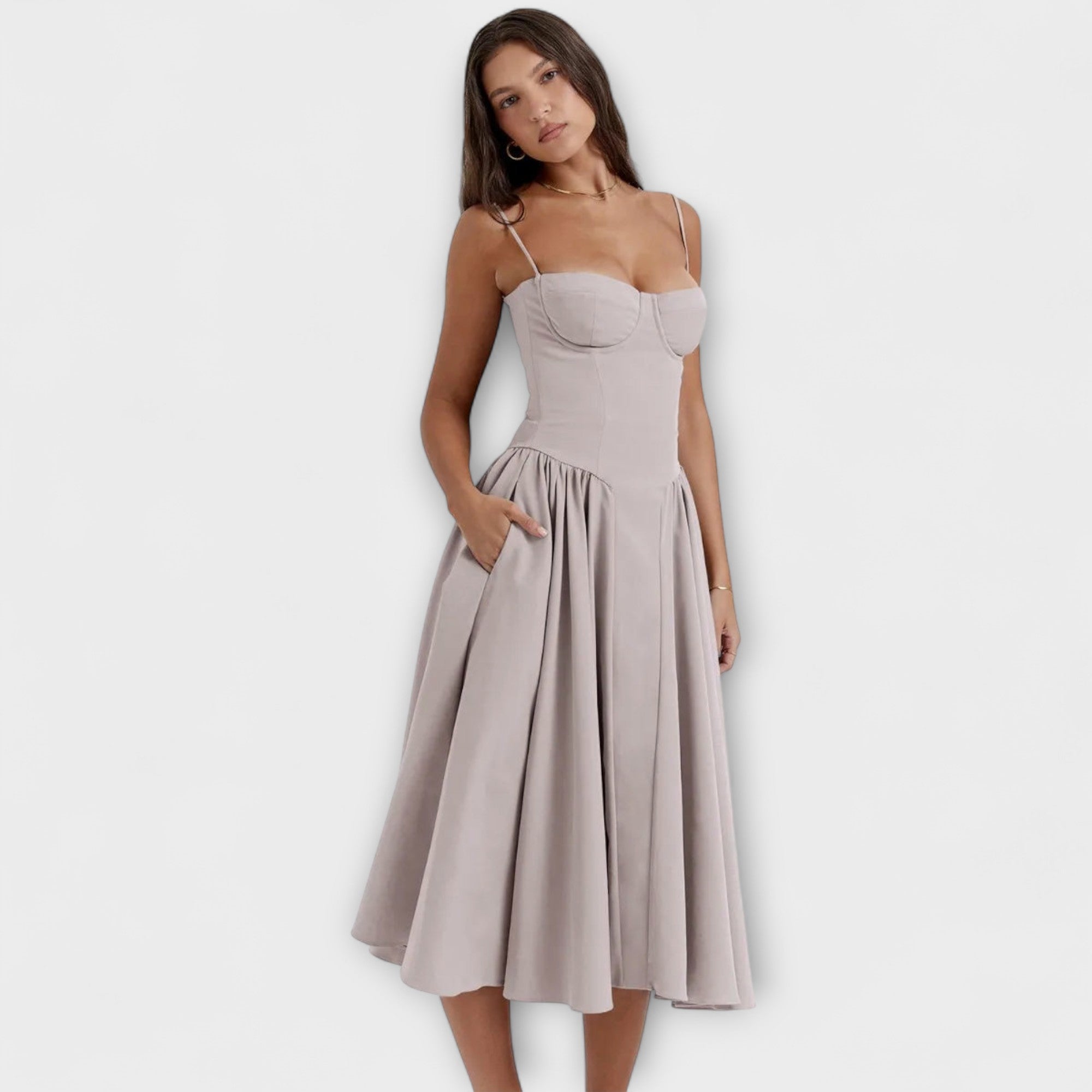 Rosalie - Verfijnde Mouwloze Kantjurk