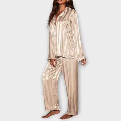 Bella Gestreepte Satijnen Pyjama Set