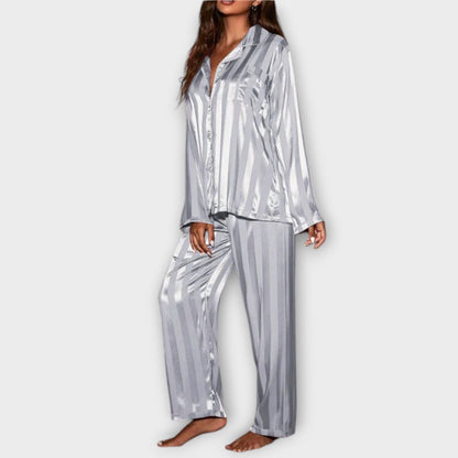 Bella Gestreepte Satijnen Pyjama Set
