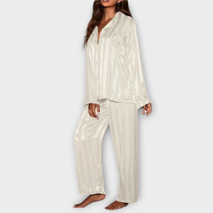 Bella Gestreepte Satijnen Pyjama Set
